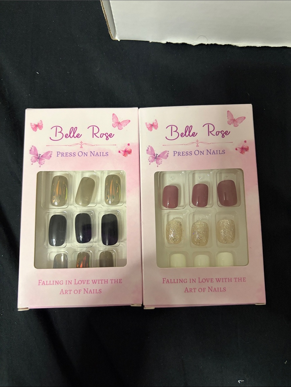 🔮 $5 add on. Bellerose Press-On Nail Sets - Mauve, Black, Gold & Cream Accents